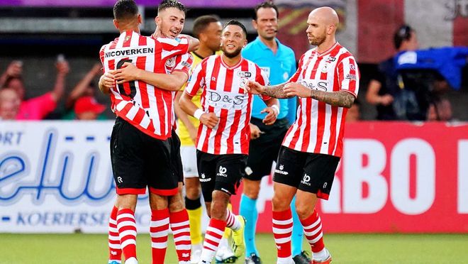 防守轮换中 防守轮换中