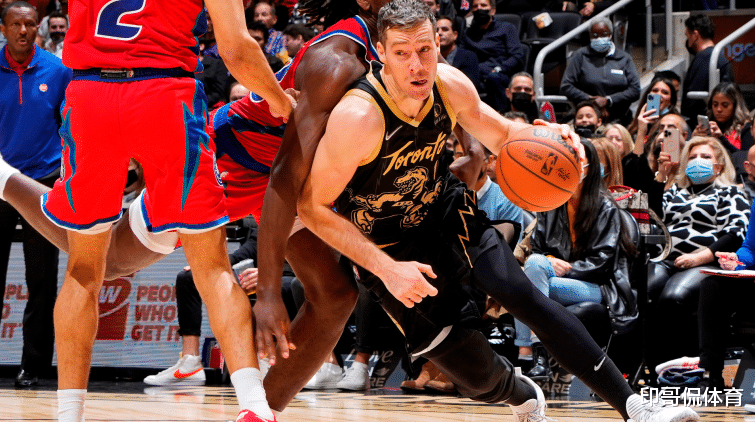 员脱颖而出 员脱颖而出