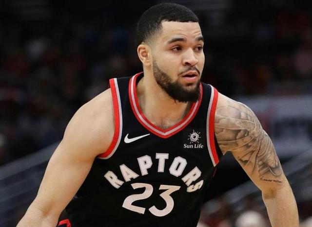 出曲线不断 出曲线不断