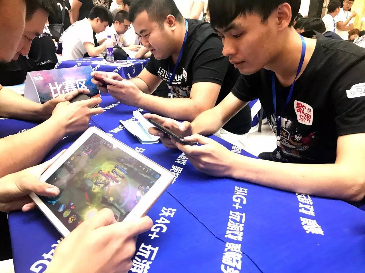 巴萨侧重稳 巴萨侧重稳
